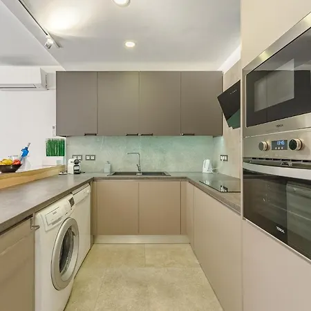 Townhouse With Three Bedrooms Apartman