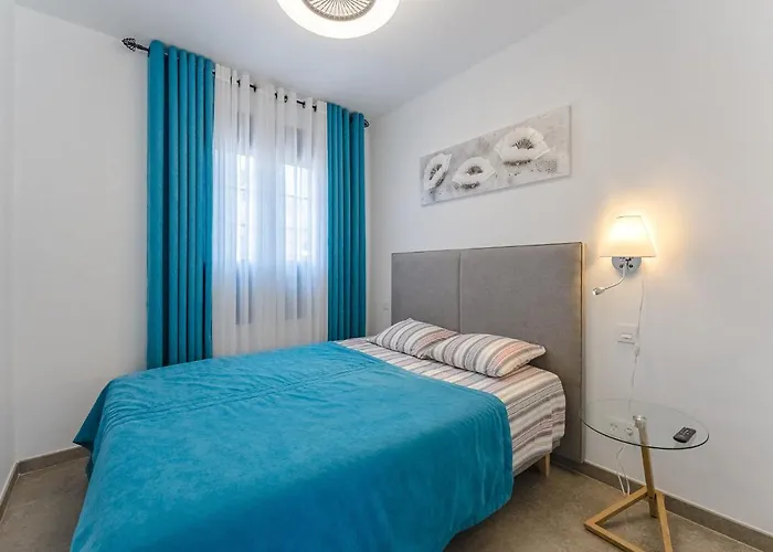 Apartment Townhouse With Three Bedrooms