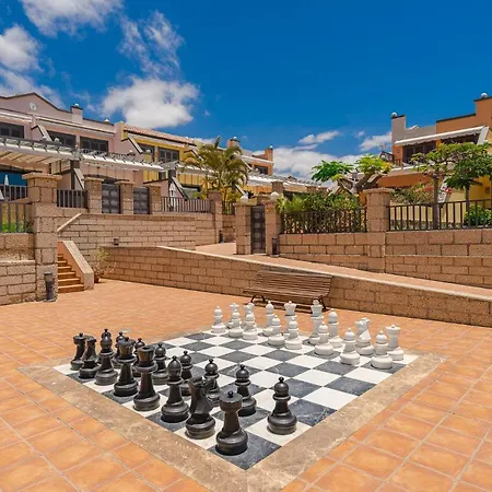 Townhouse With Three Bedrooms Daire *